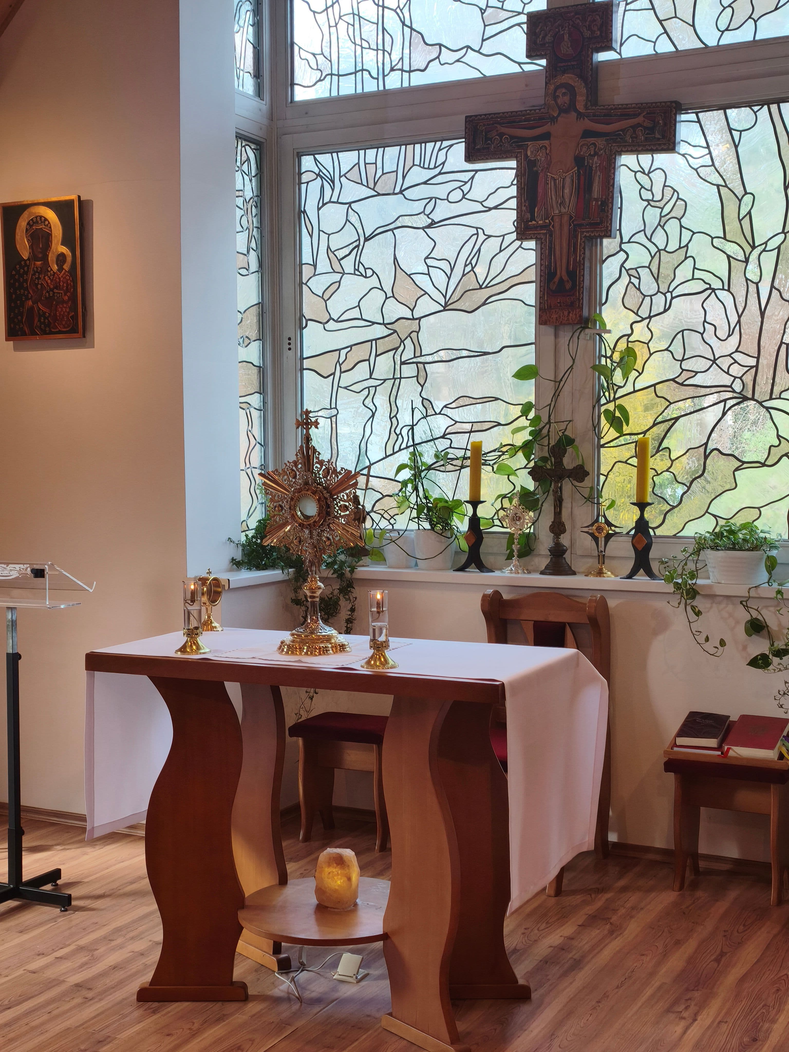 Gallery image